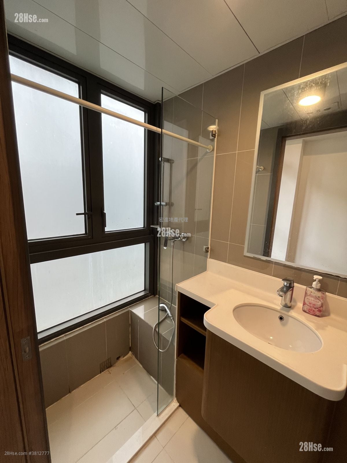 理想集团中心 租盘