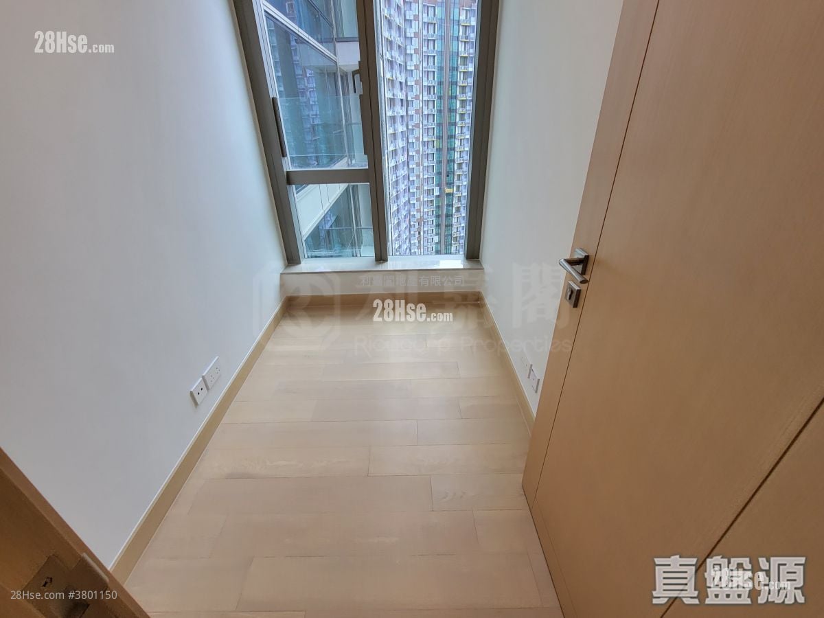 Marini 售盘 3 房 , 1 浴室 598 平方尺