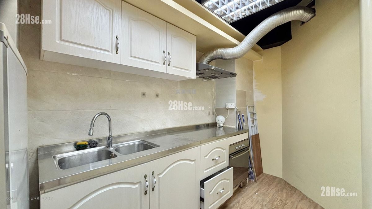 Pegasus Building Rental 4 Bedrooms , 2 Toilets