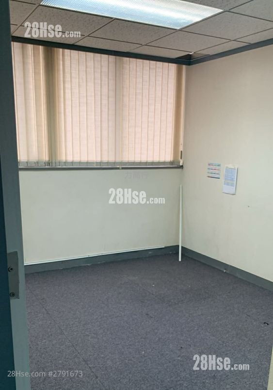 Seabright Plaza Rental 5+ Bedrooms