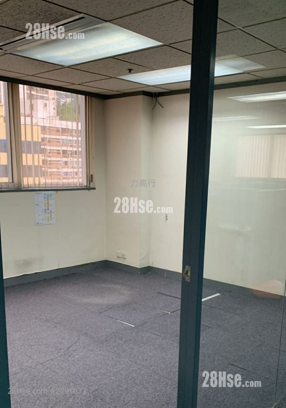 Seabright Plaza Rental 5+ Bedrooms