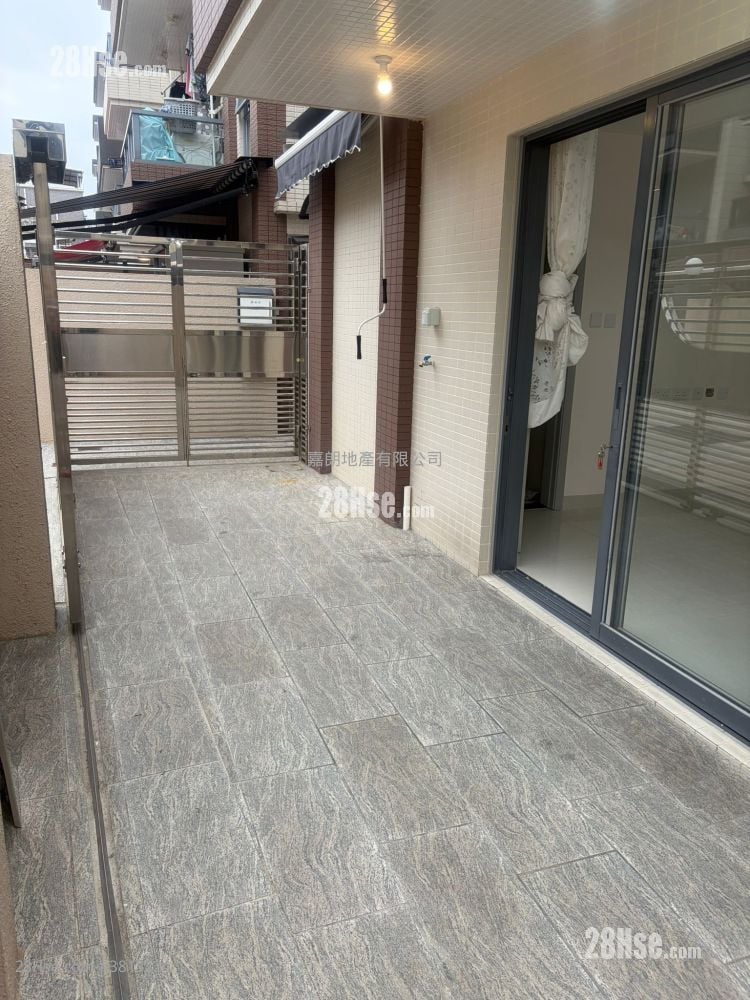 村屋 售盘 3 房 , 1 浴室 640 平方尺