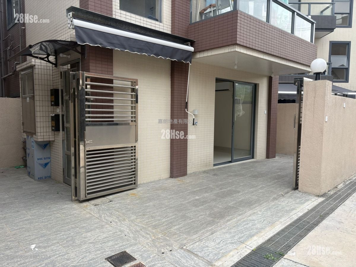 村屋 售盘 3 房 , 1 浴室 640 平方尺