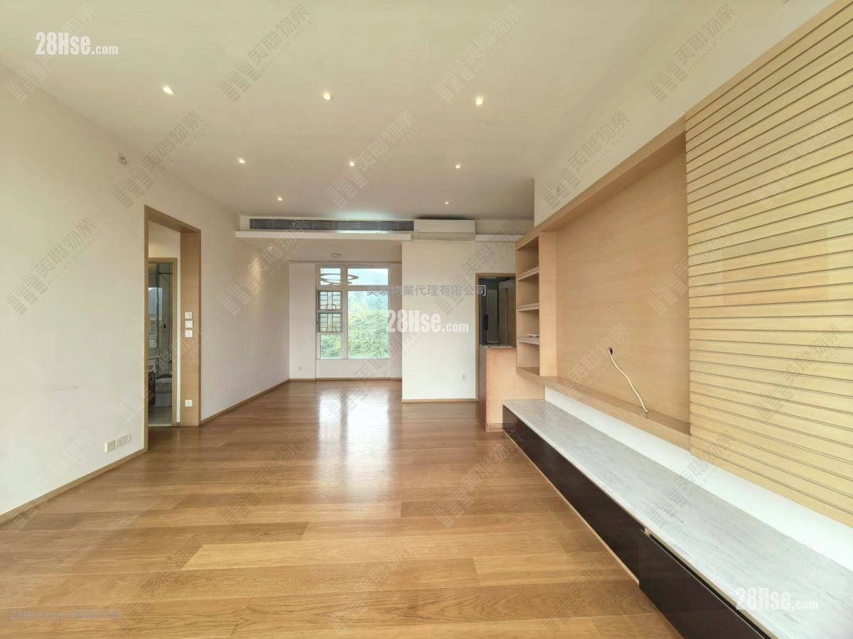 The Grandville Sell 4 Bedrooms 1,322 ft²