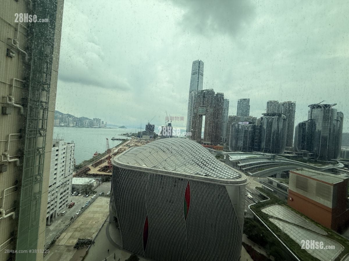 The Victoria Towers Rental 2 Bedrooms , 1 Bathroom 487 ft²