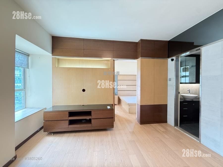 Manrich Court Sell 1 Bedroom , 1 Bathroom 397 ft²