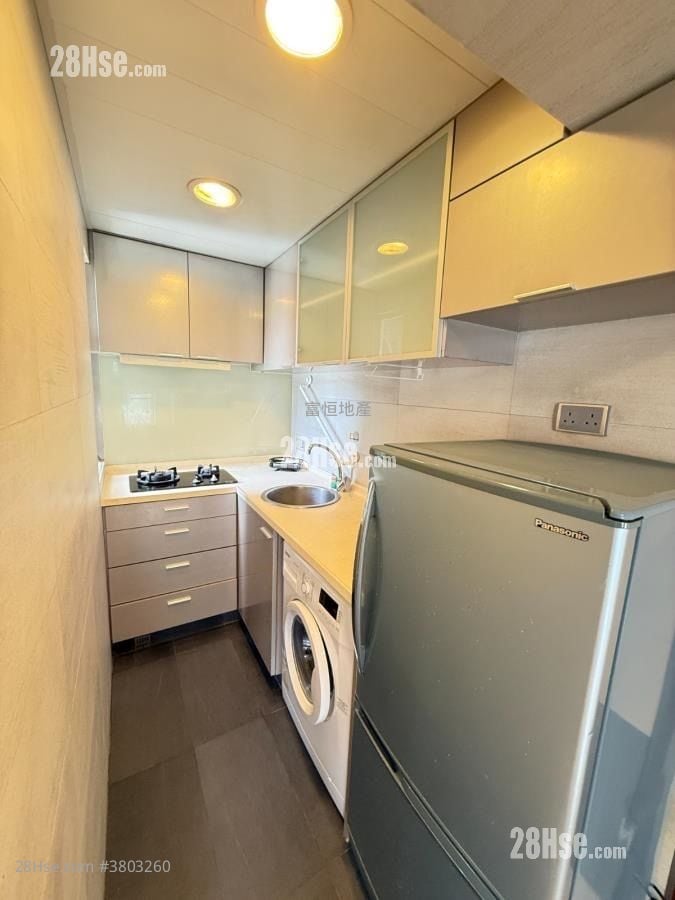 Manrich Court Sell 1 Bedroom , 1 Bathroom 397 ft²