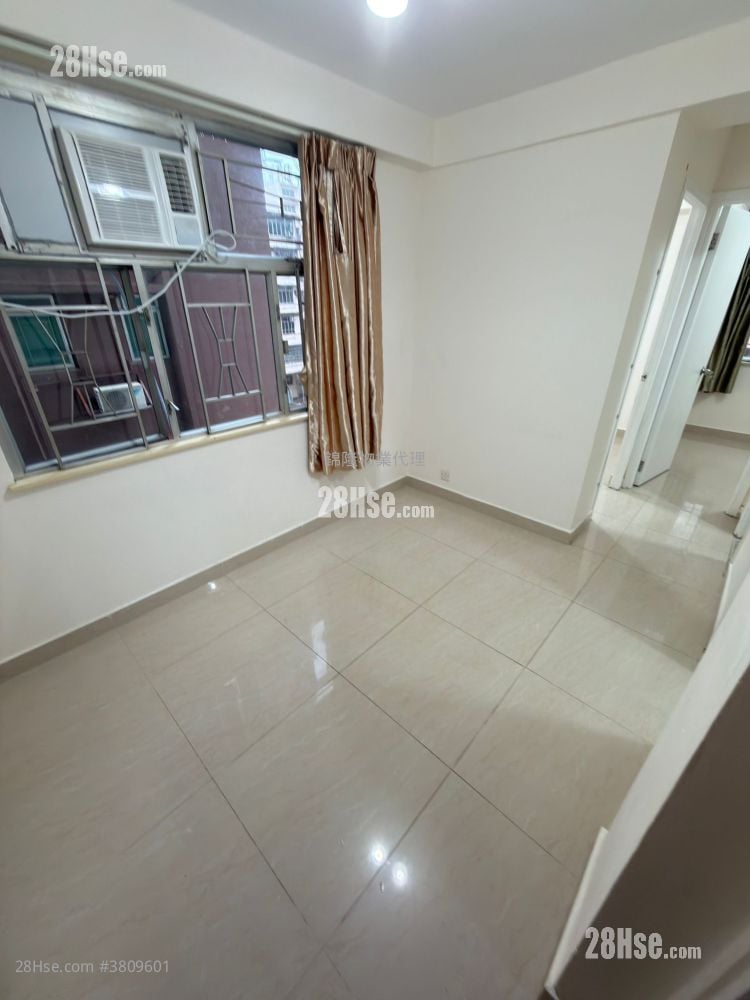 Fu Yu Court Rental 2 Bedrooms , 1 Bathroom 311 ft²