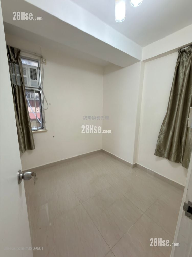 Fu Yu Court Rental 2 Bedrooms , 1 Bathroom 311 ft²