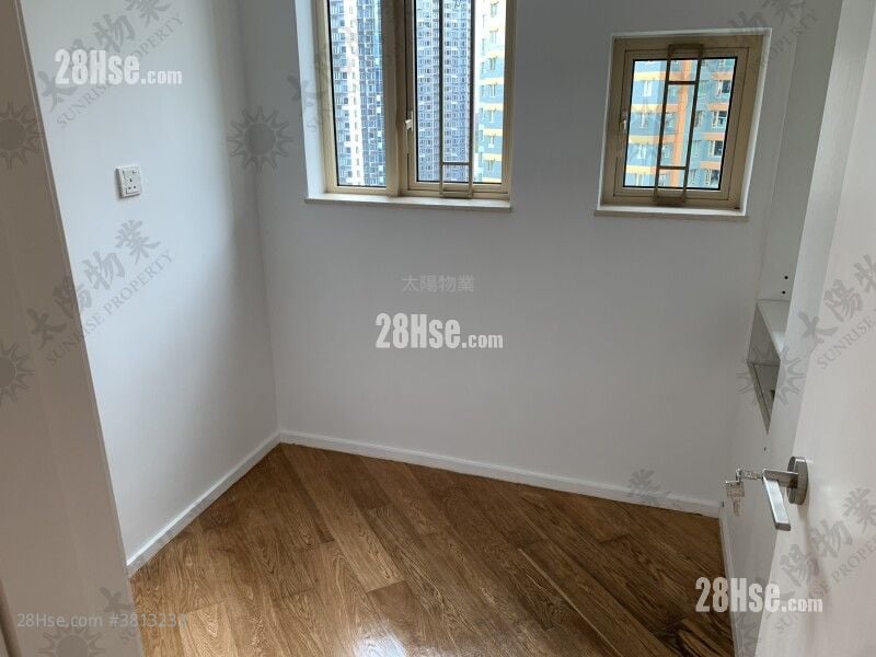 海滨南岸 租盘 3 房 593 平方尺