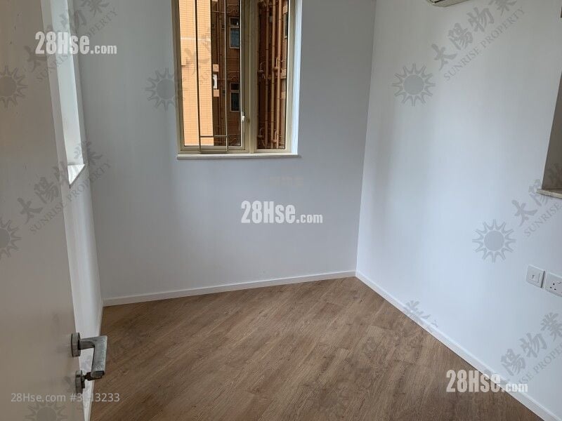 海滨南岸 租盘 3 房 593 平方尺