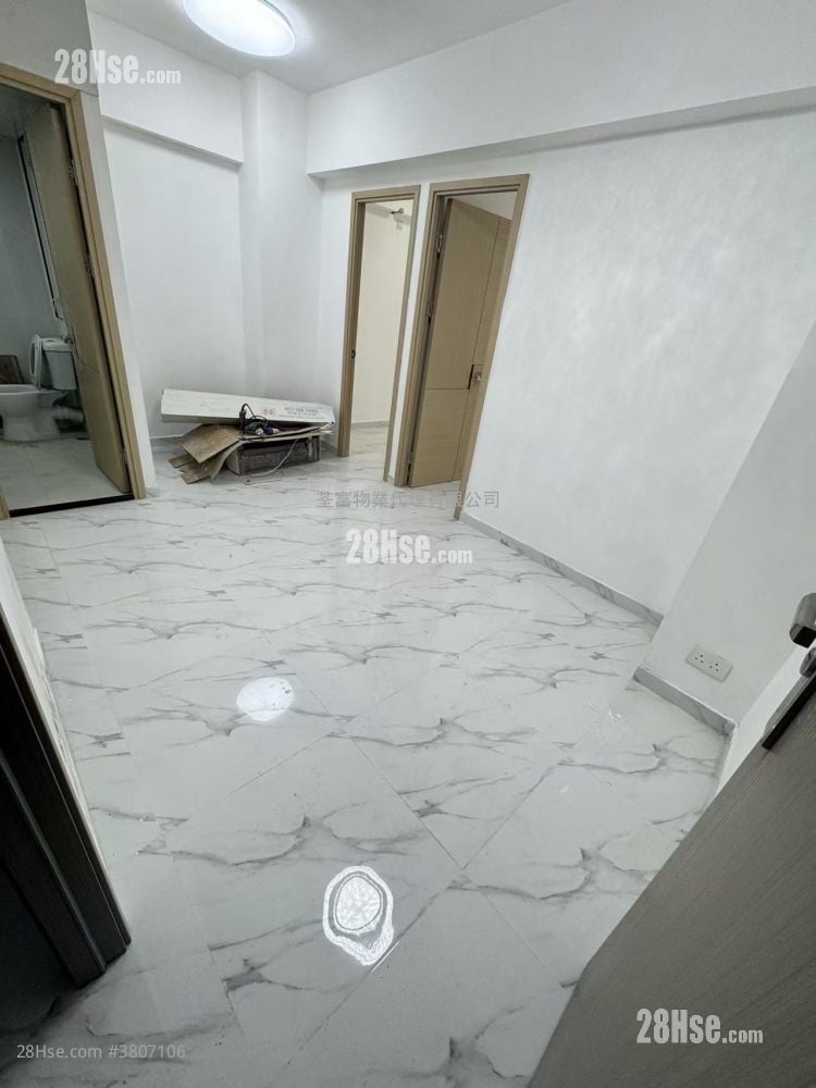 德泰大厦 售盘 2 房 , 1 浴室 375 平方尺