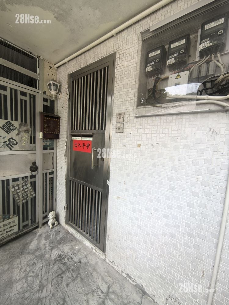 村屋 租盘 40 平方尺