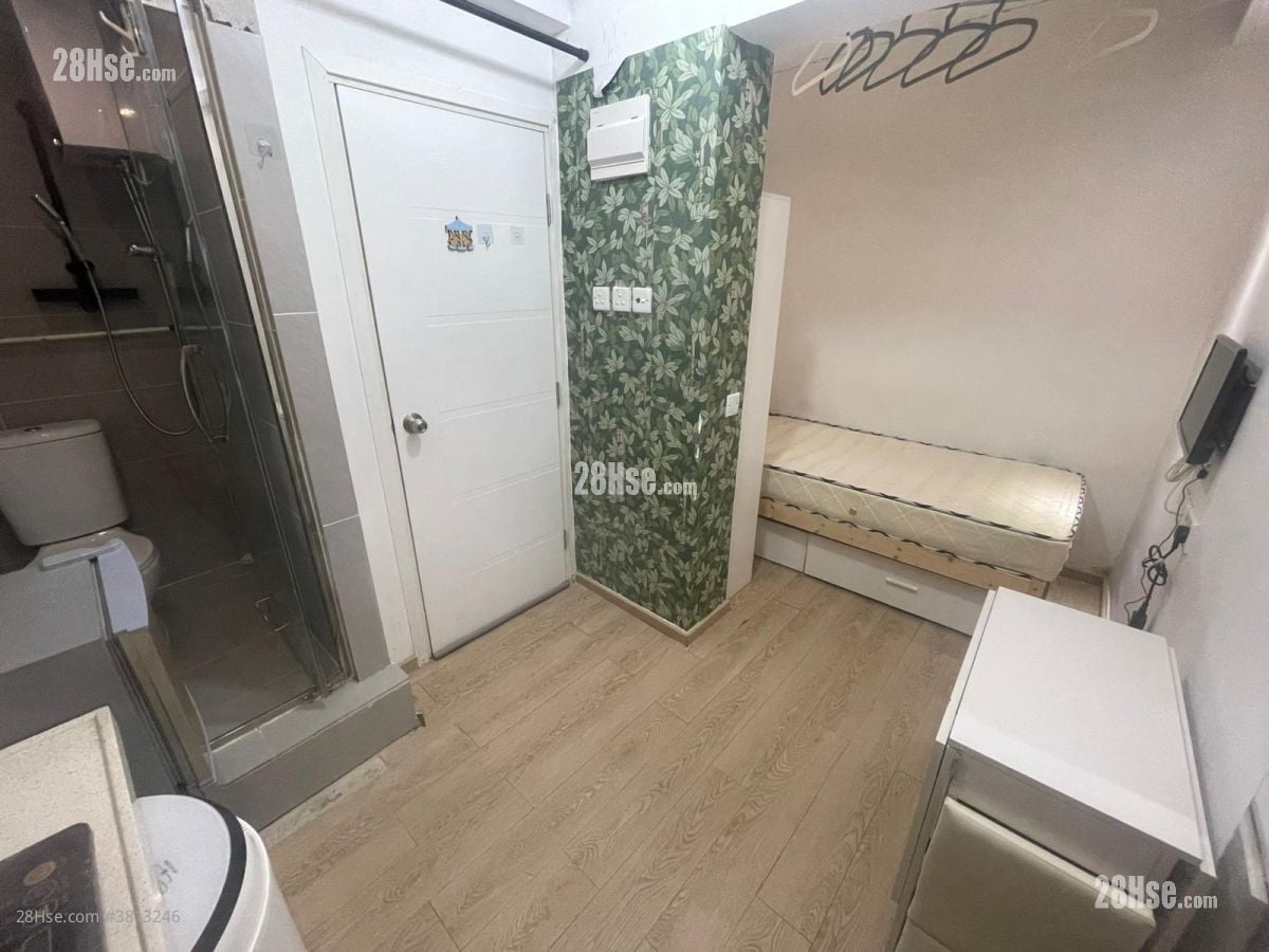 远东大厦 租盘 180 平方尺