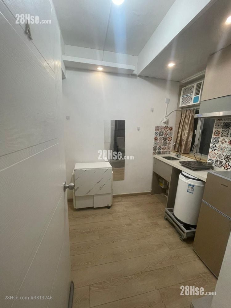 远东大厦 租盘 180 平方尺