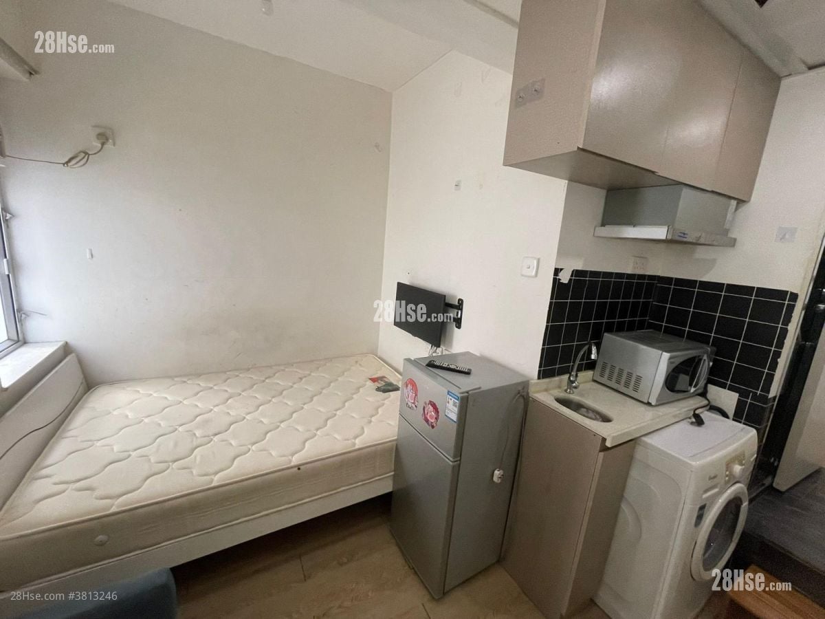 远东大厦 租盘 180 平方尺