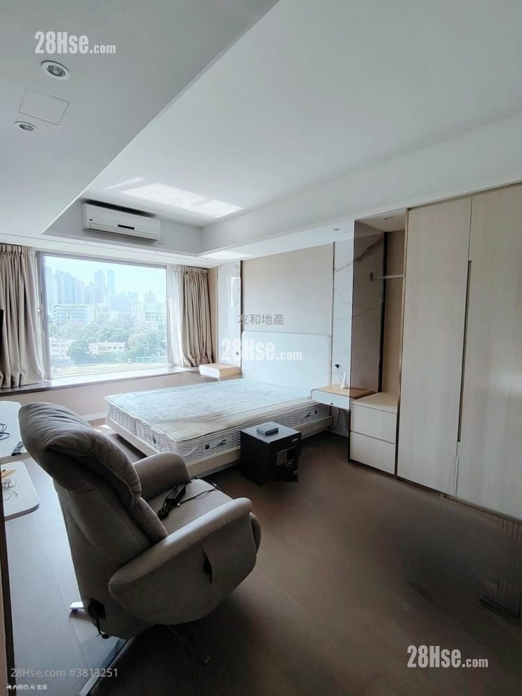 The Zumurud Rental 4 Bedrooms , 2 Bathrooms 1,657 ft²