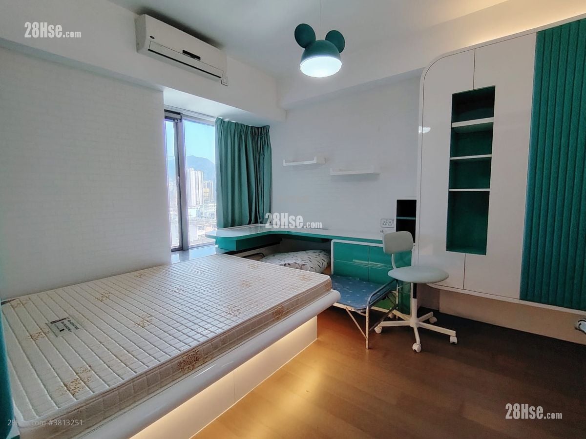 The Zumurud Rental 4 Bedrooms , 2 Bathrooms 1,657 ft²