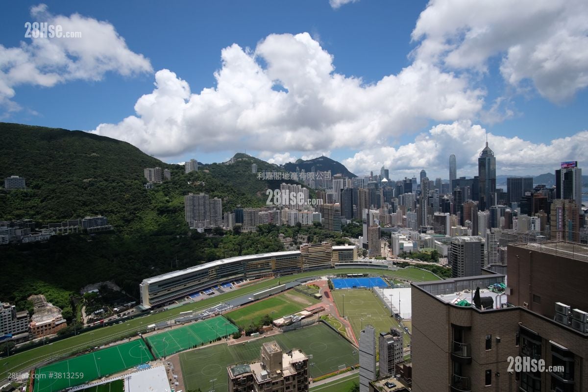 樂翠台 售盤 3 房 , 2 浴室 1,129 平方呎