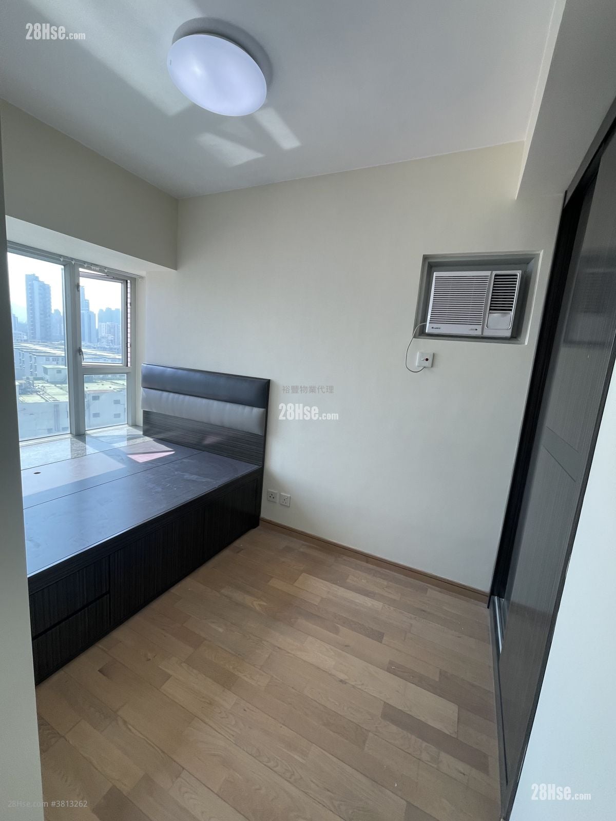 翔龙湾 售盘 2 房 , 1 浴室 427 平方尺