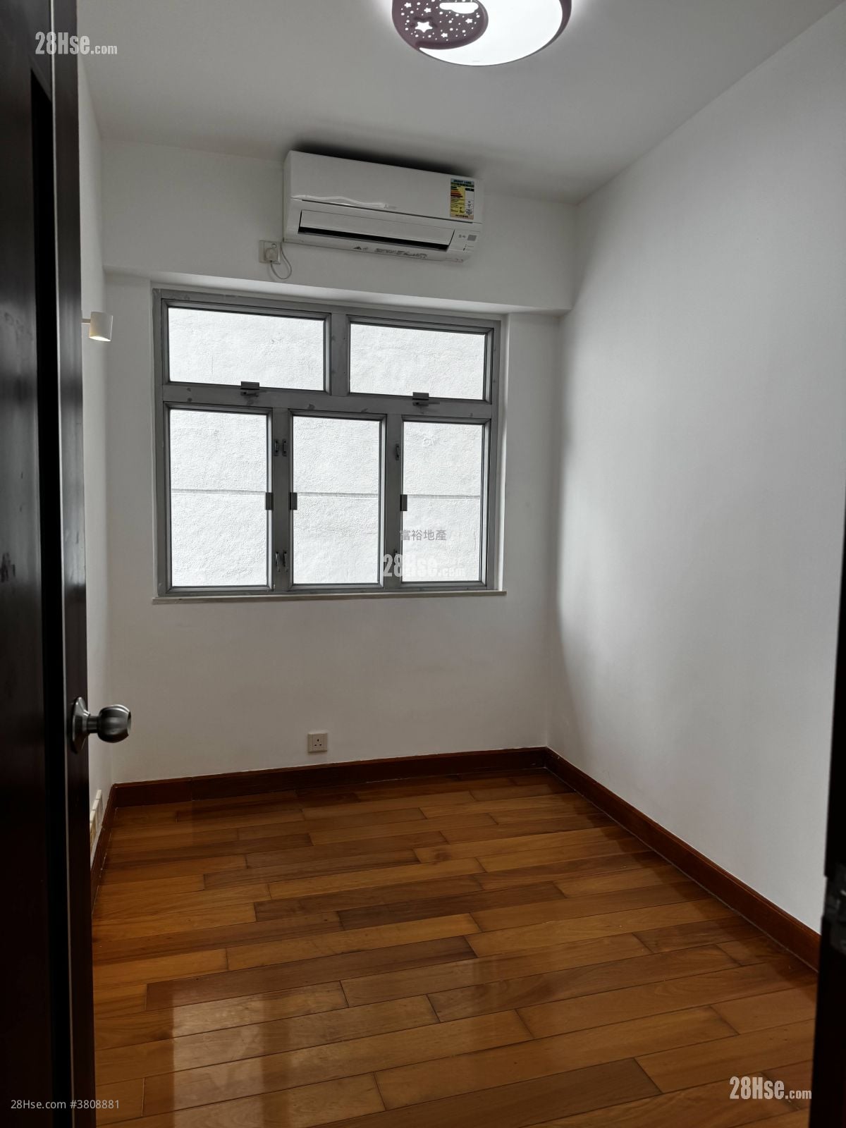 嘉安大廈 租盤 2 房 , 1 浴室 586 平方呎