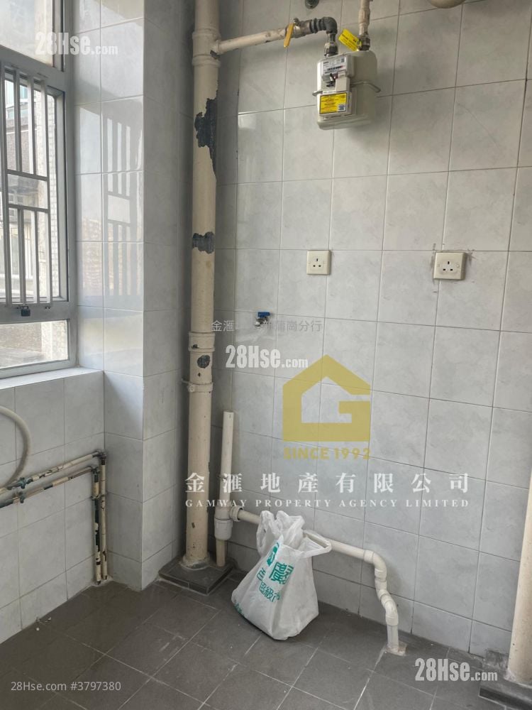 天马苑 售盘 2 房 , 1 浴室 415 平方尺