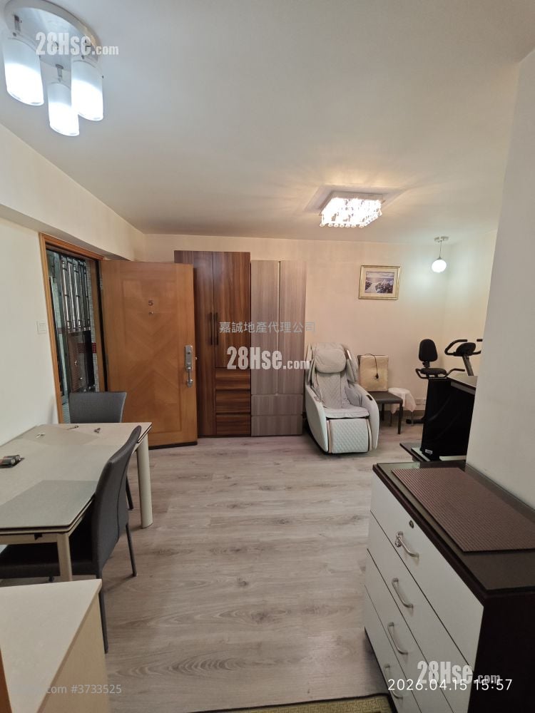 Siu Pong Court Rental 2 Bedrooms , 1 Bathroom 385 ft²