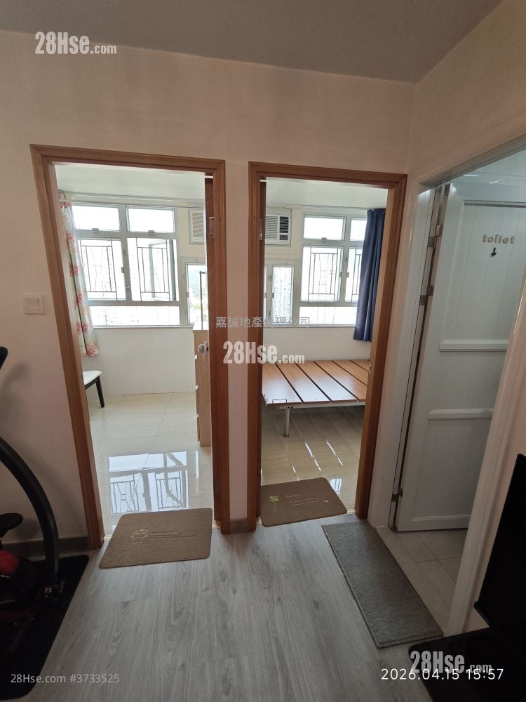Siu Pong Court Rental 2 Bedrooms , 1 Bathroom 385 ft²