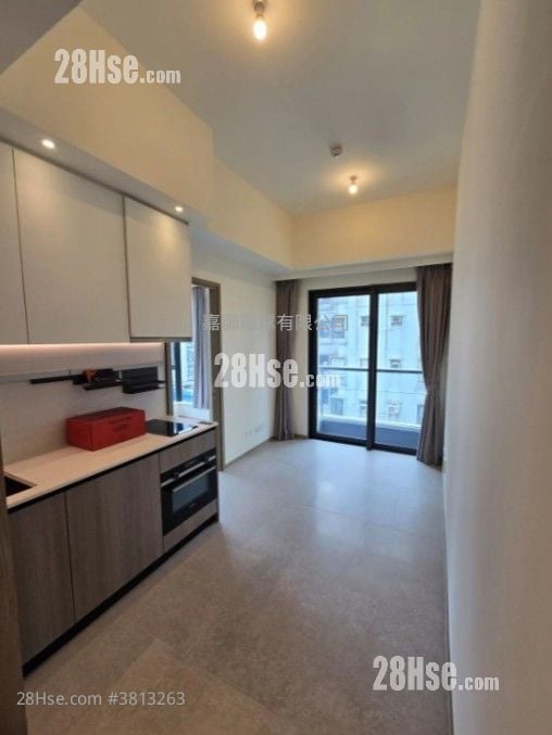 Kennedy 38 Rental 1 Bedroom , 1 Bathroom 292 ft²