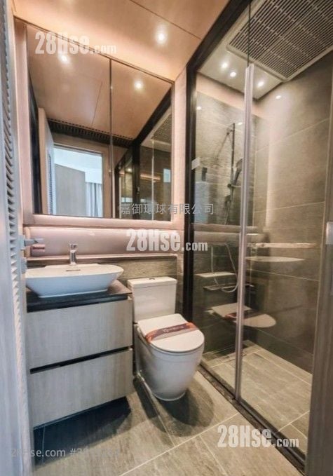 Kennedy 38 Rental 1 Bedroom , 1 Bathroom 292 ft²