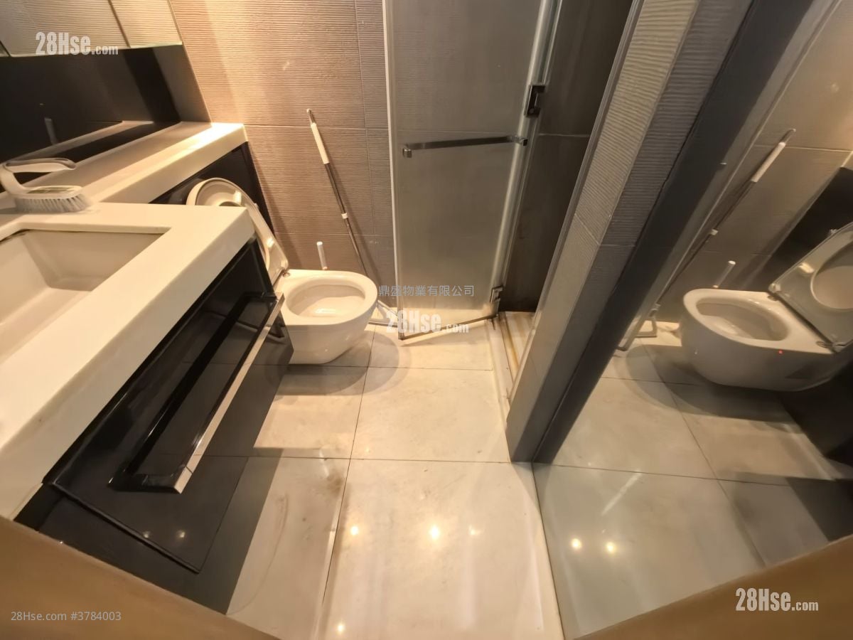 晓誉 租盘 1 房 , 1 浴室 293 平方尺