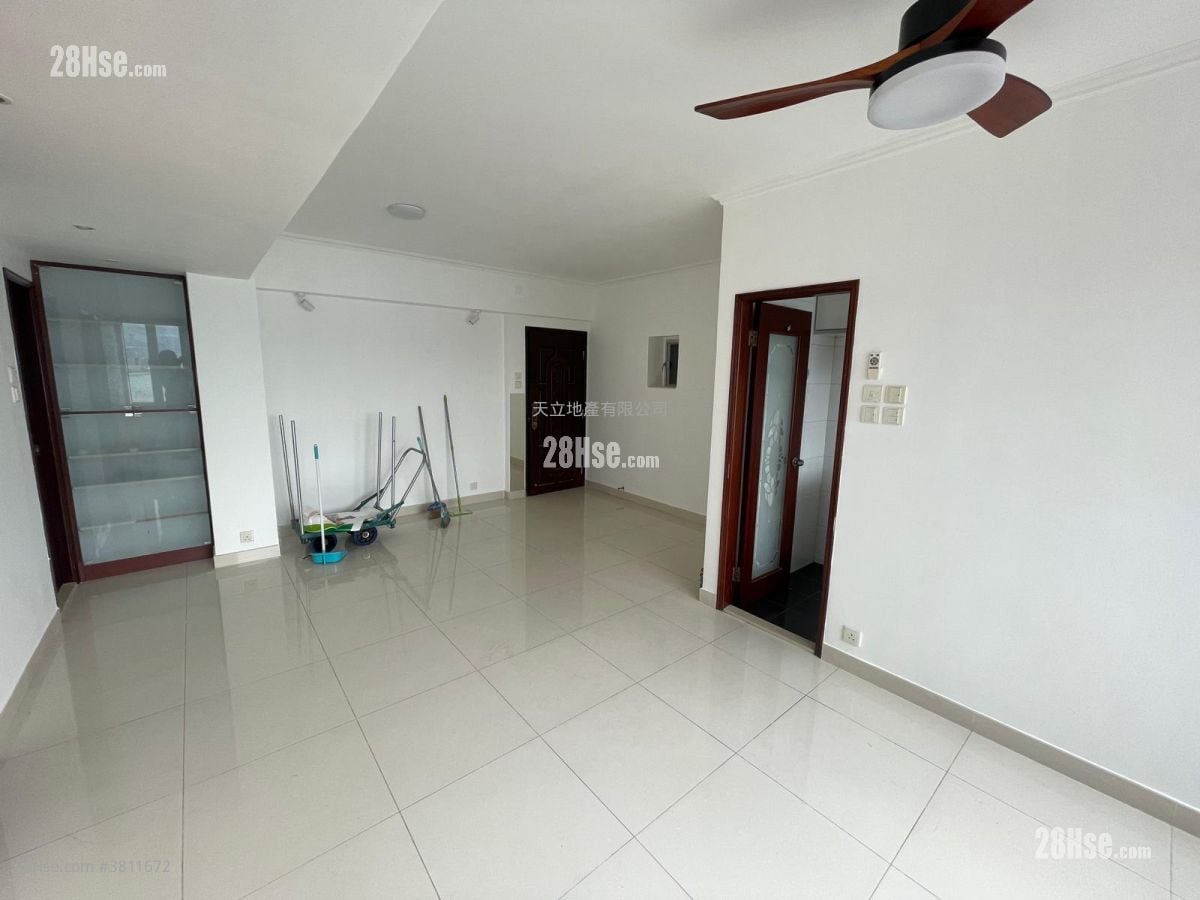 嘉安大厦 租盘 2 房 , 1 浴室 586 平方尺