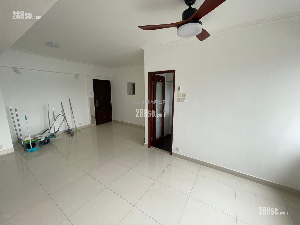 嘉安大厦 租盘 2 房 , 1 浴室 586 平方尺