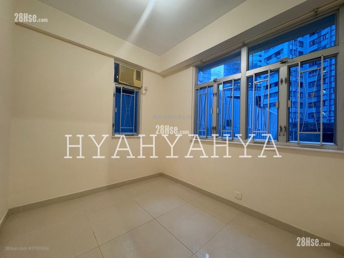 安峰大厦 租盘 2 房 , 1 浴室 427 平方尺