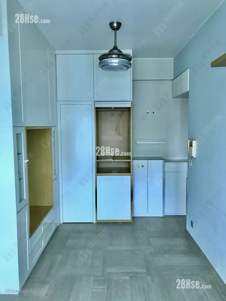 New Haven Sell 2 Bedrooms , 1 Bathroom 551 ft²