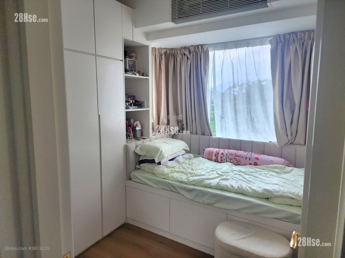 Palatial Coast Sell 3 Bedrooms , 2 Bathrooms 1,212 ft²