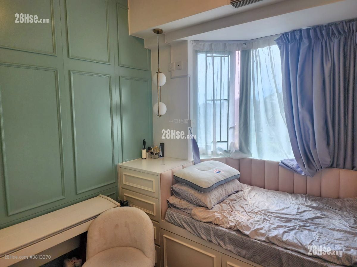 Palatial Coast Sell 3 Bedrooms , 2 Bathrooms 1,212 ft²