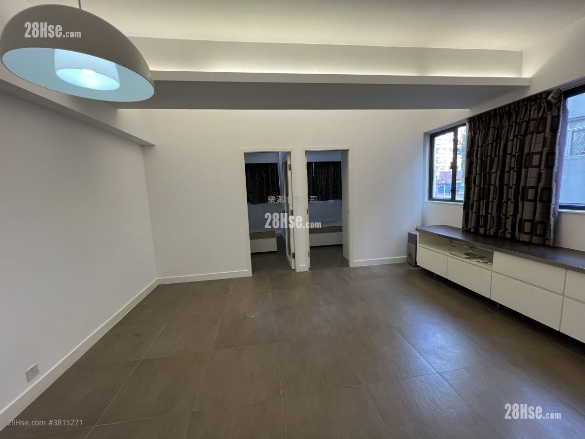 晴峰居 租盘 2 房 , 1 浴室 564 平方尺