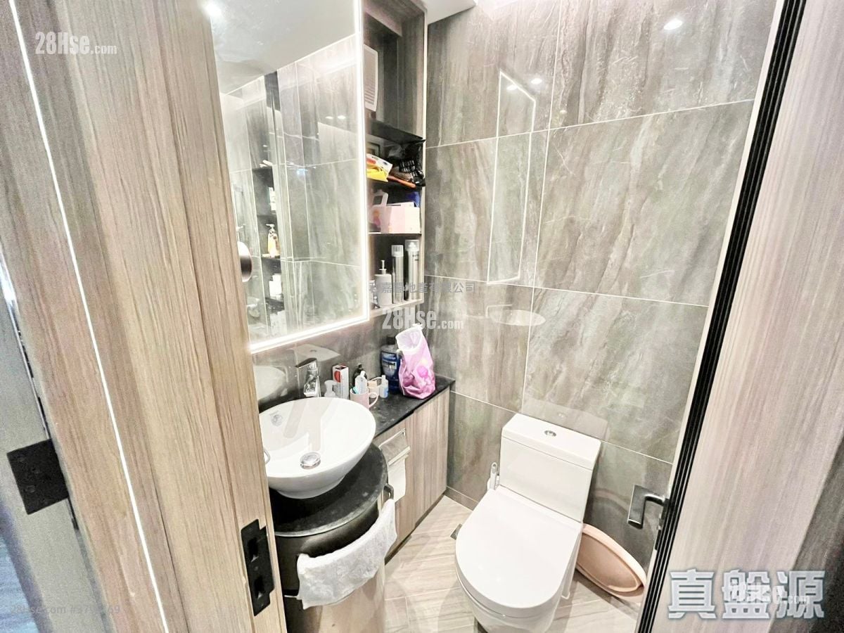 蝶翠峰 售盘 2 房 , 1 浴室 378 平方尺