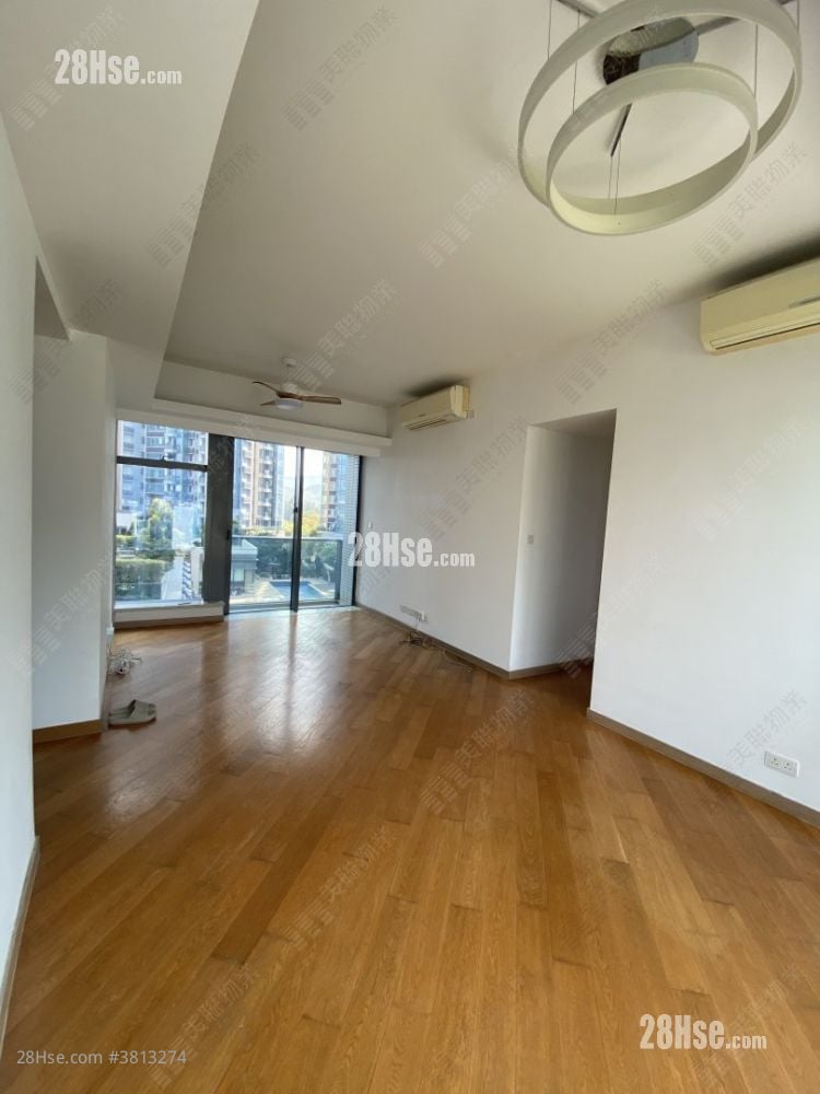 尔峦 租盘 4 房 , 2 浴室 1,043 平方尺