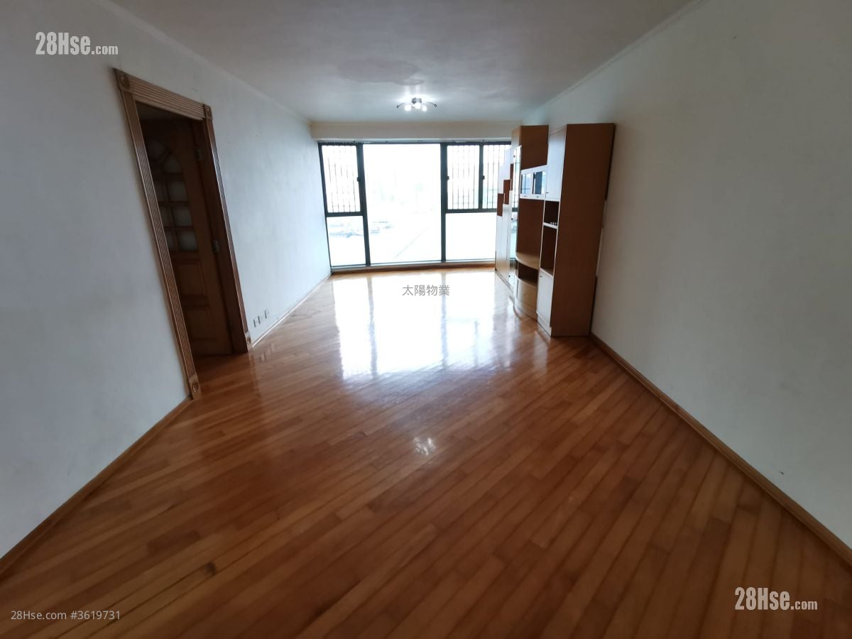 海逸豪园 售盘 4 房 , 3 浴室 1,113 平方尺