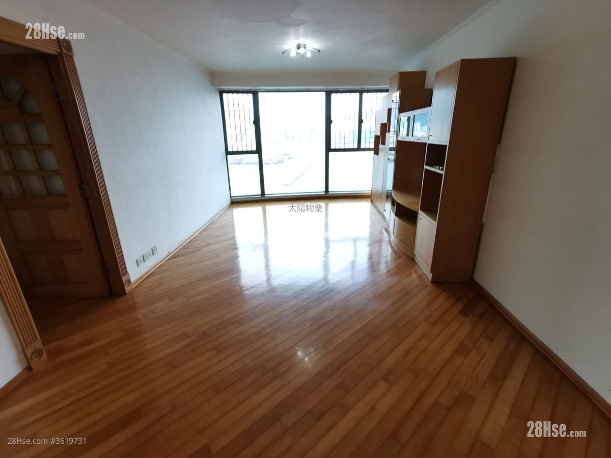 海逸豪园 售盘 4 房 , 3 浴室 1,113 平方尺