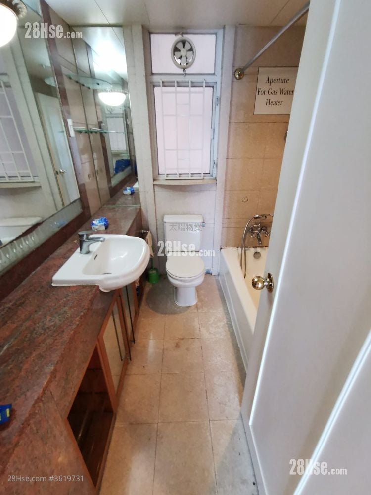 海逸豪园 售盘 4 房 , 3 浴室 1,113 平方尺