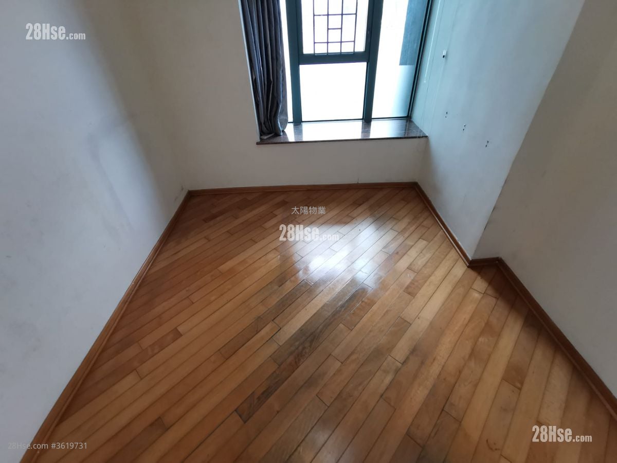 海逸豪园 售盘 4 房 , 3 浴室 1,113 平方尺