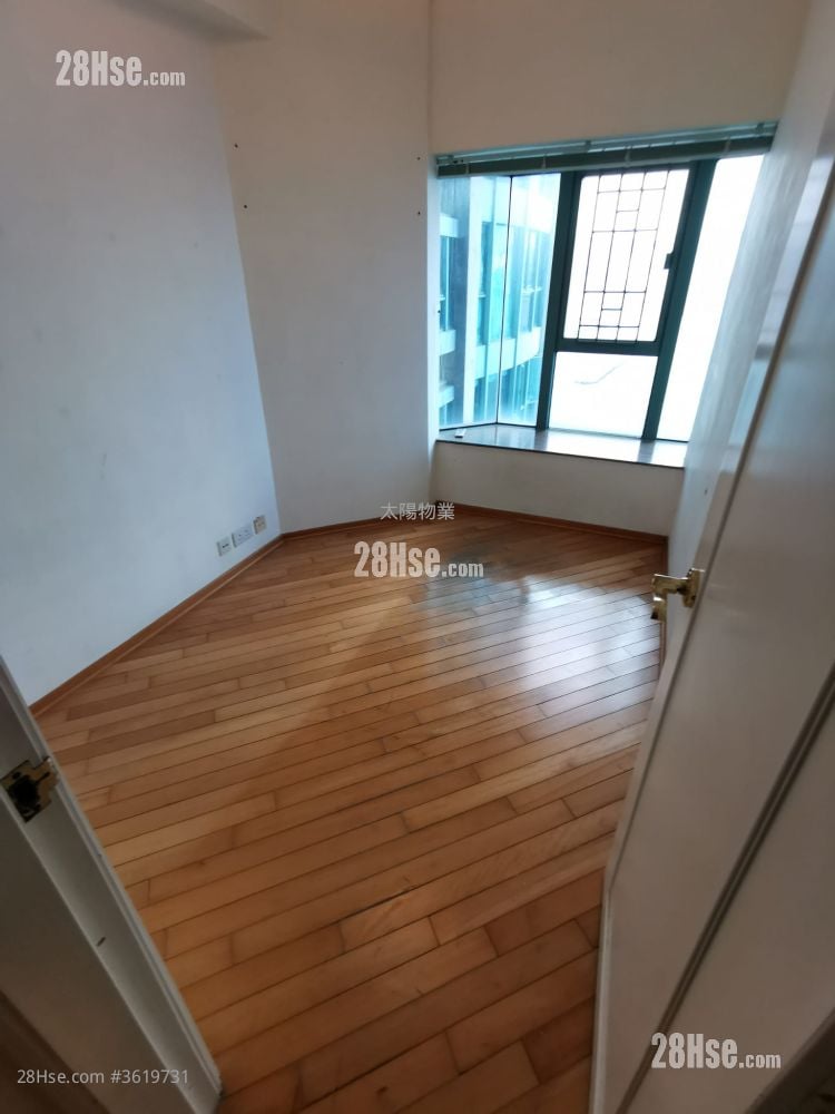 海逸豪园 售盘 4 房 , 3 浴室 1,113 平方尺