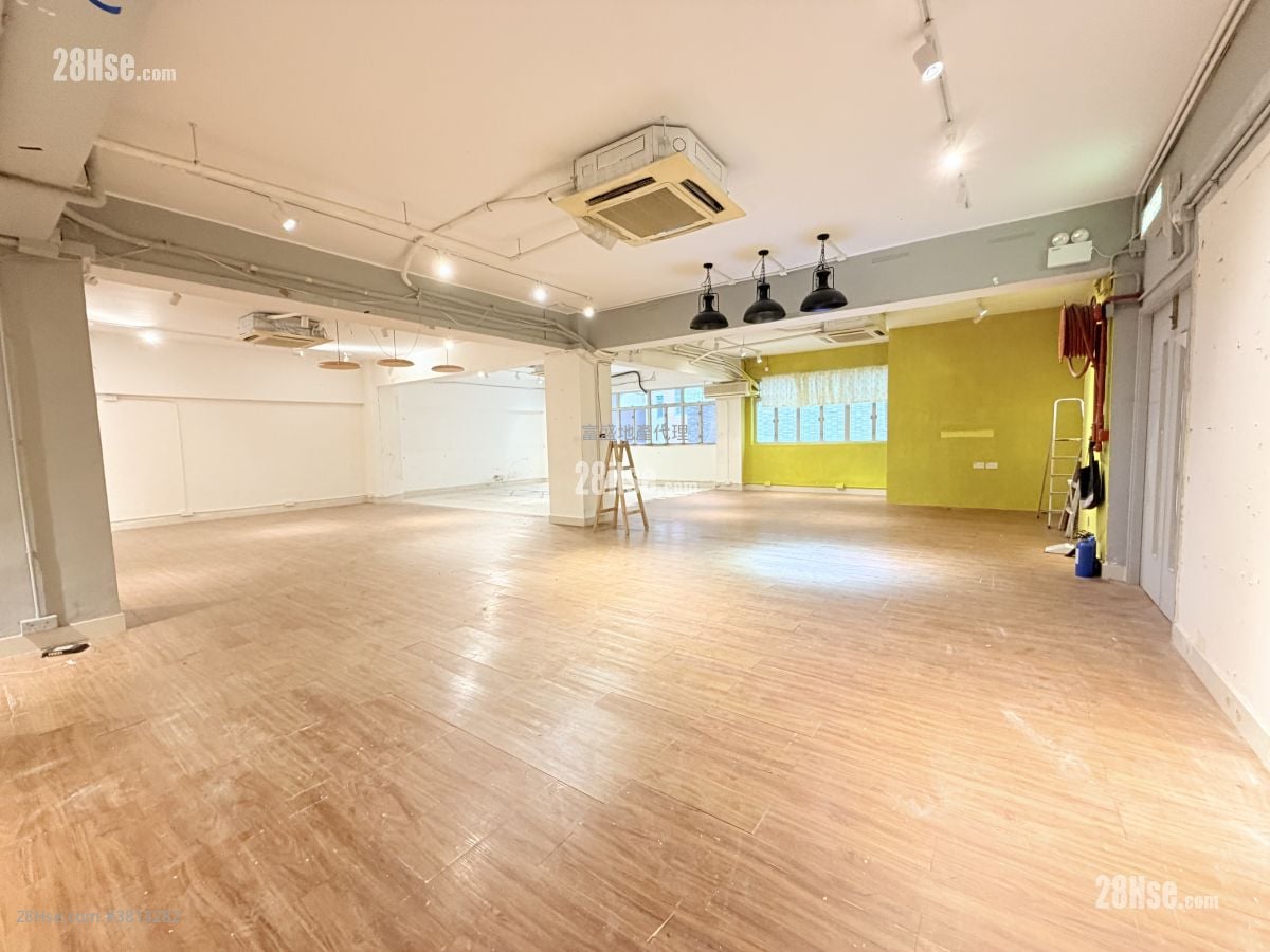 Tong Yuen Factory Building Rental 4 Toilets