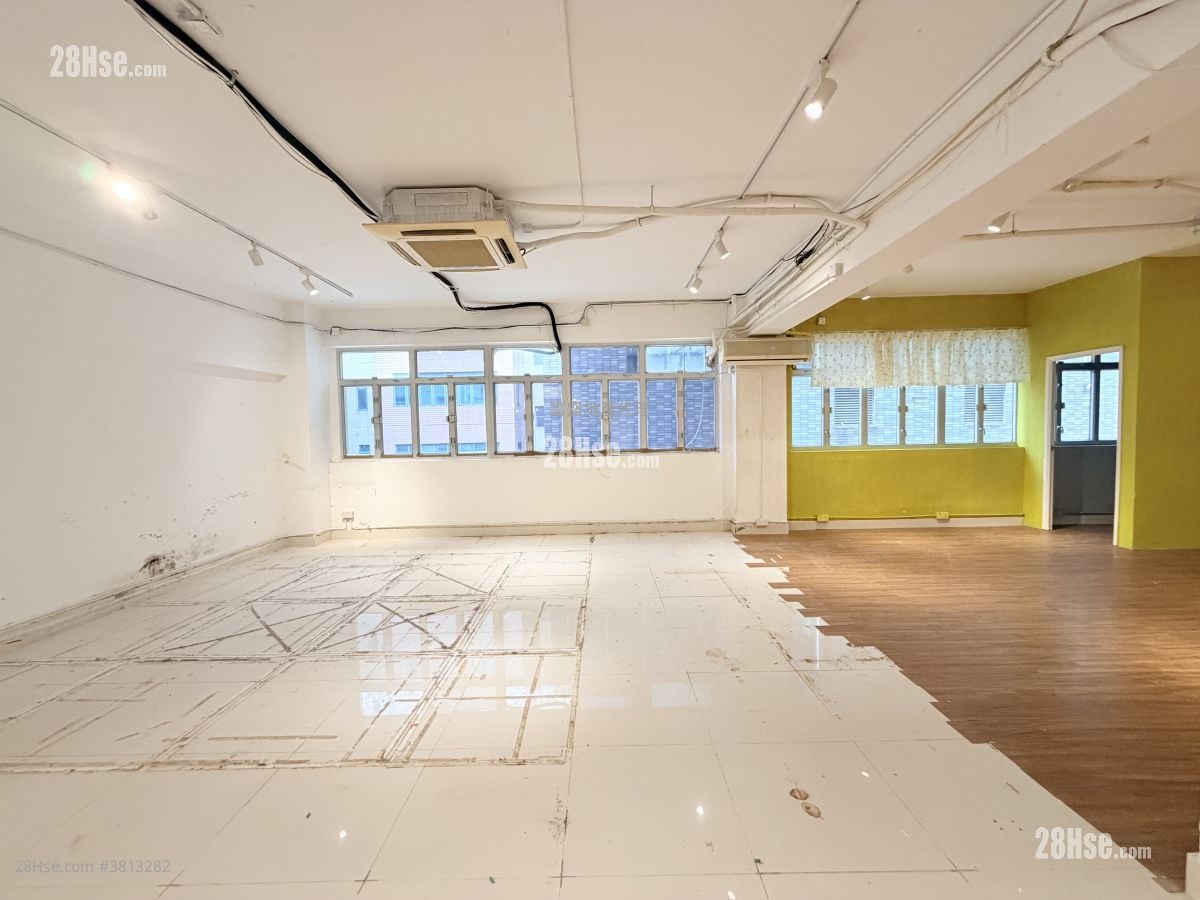 Tong Yuen Factory Building Rental 4 Toilets