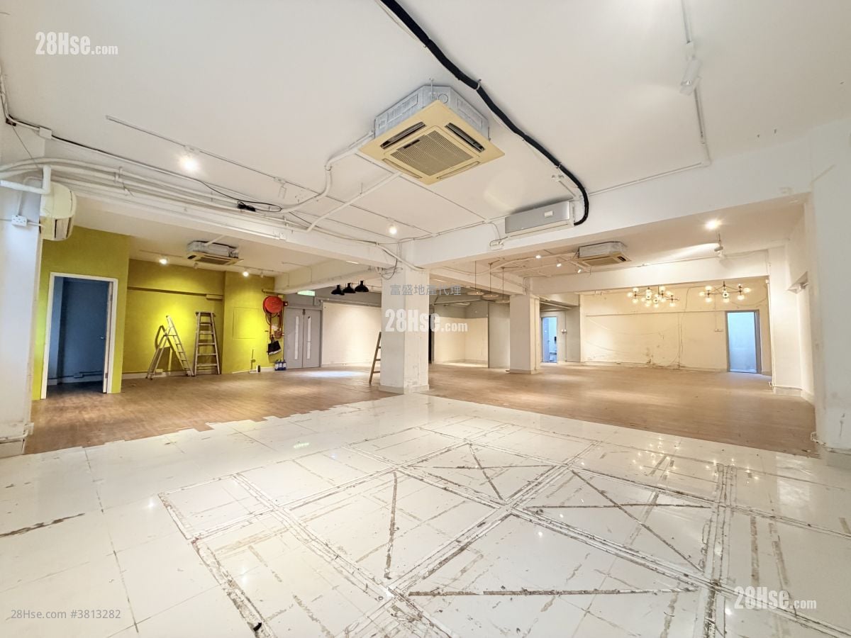 Tong Yuen Factory Building Rental 4 Toilets