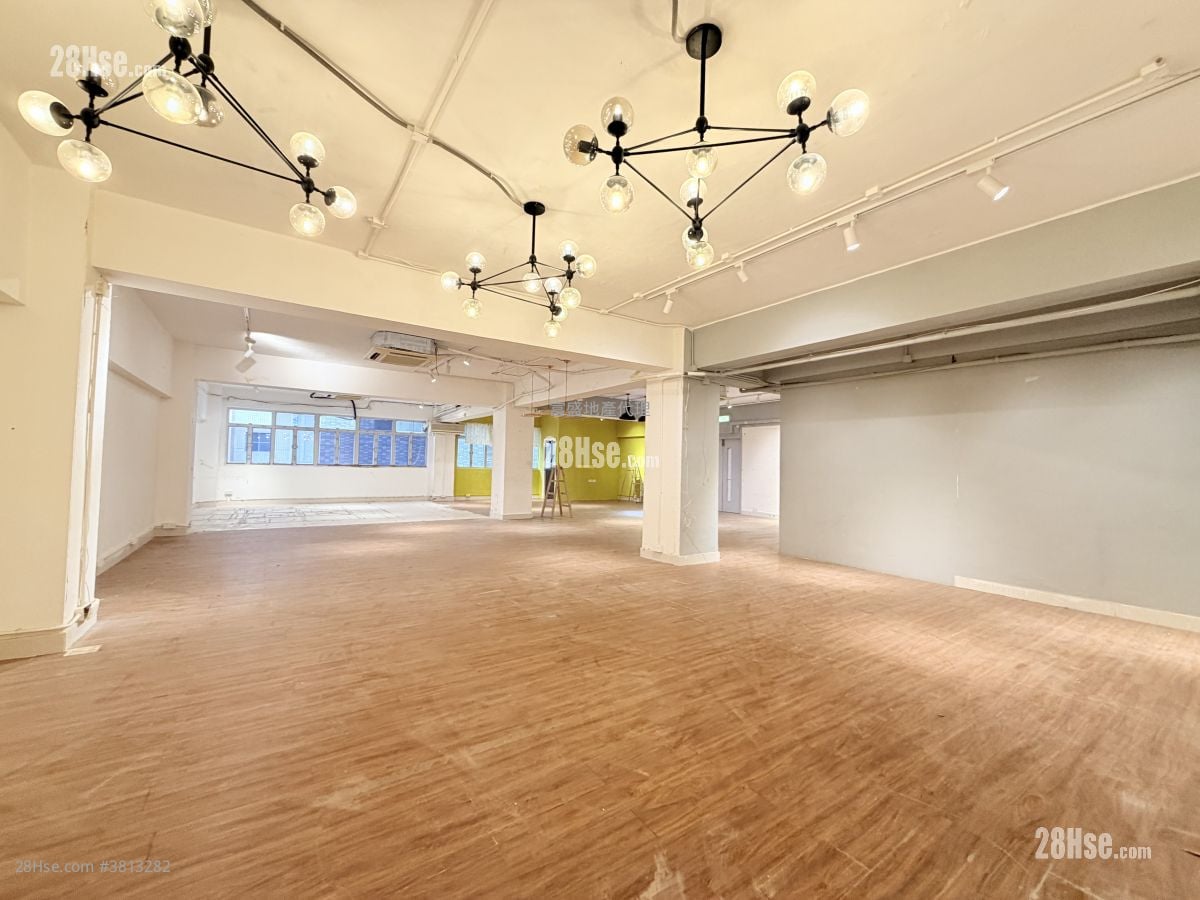 Tong Yuen Factory Building Rental 4 Toilets