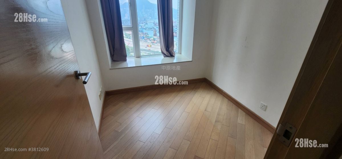 Florient Rise Rental 3 Bedrooms 773 ft²